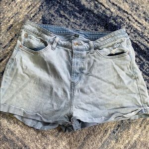 Wild Fable Light Wash Button Up Jean Shorts